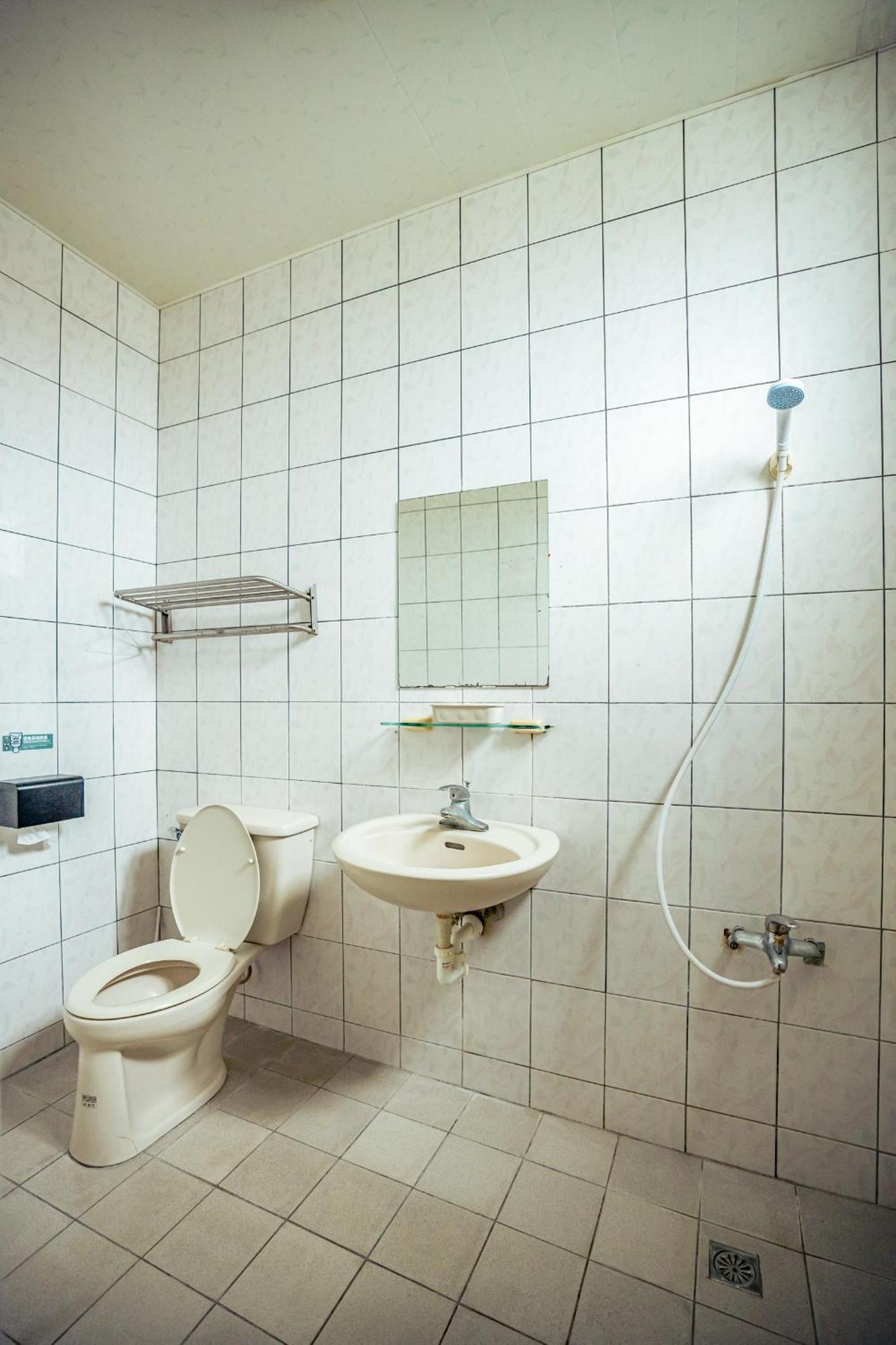 Green Island Ocean Rhythem Dive B&B 綠島海韻民宿 エクステリア 写真